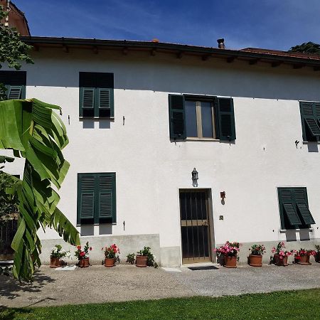 Casa Luigina Villa Vezzola ภายนอก รูปภาพ