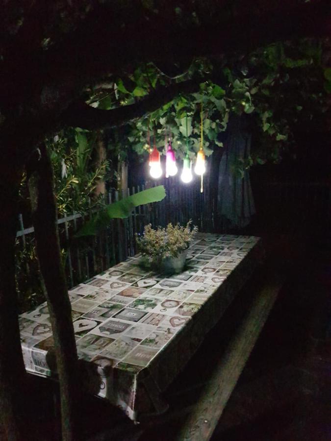 Casa Luigina Villa Vezzola ภายนอก รูปภาพ