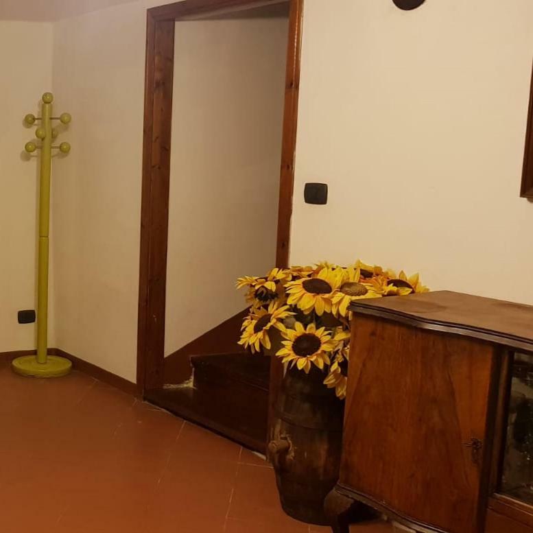 Casa Luigina Villa Vezzola ภายนอก รูปภาพ