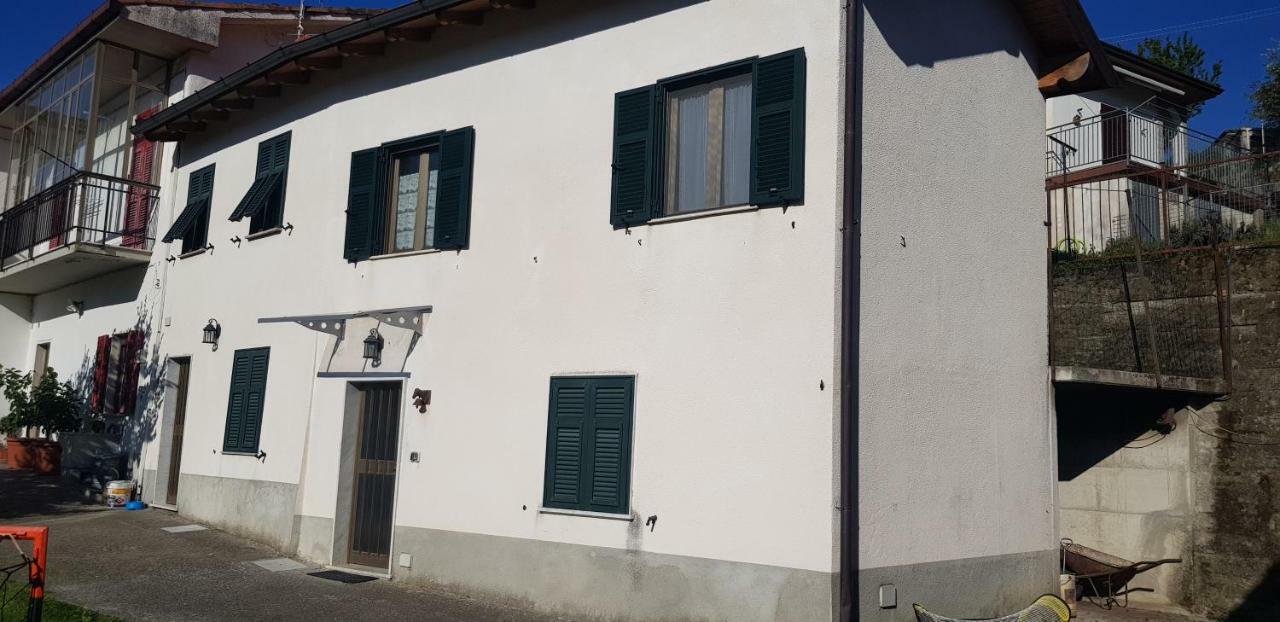 Casa Luigina Villa Vezzola ภายนอก รูปภาพ