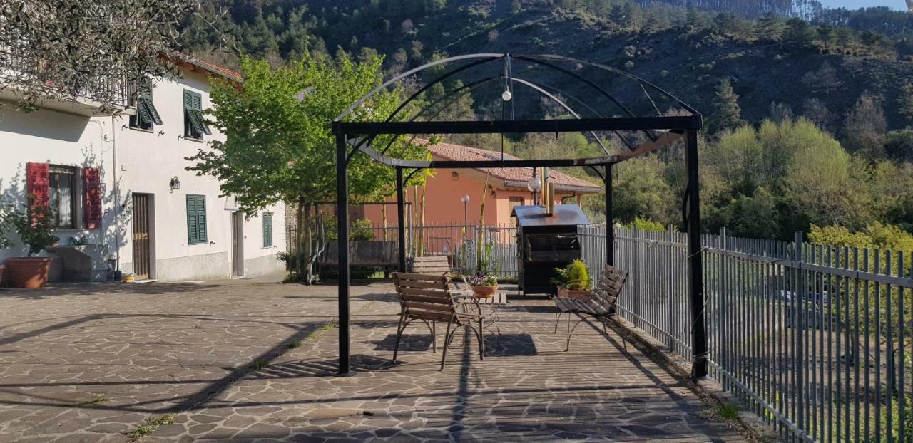 Casa Luigina Villa Vezzola ภายนอก รูปภาพ