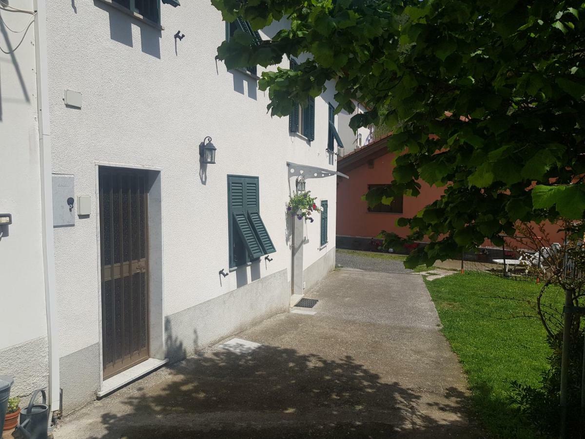 Casa Luigina Villa Vezzola ภายนอก รูปภาพ